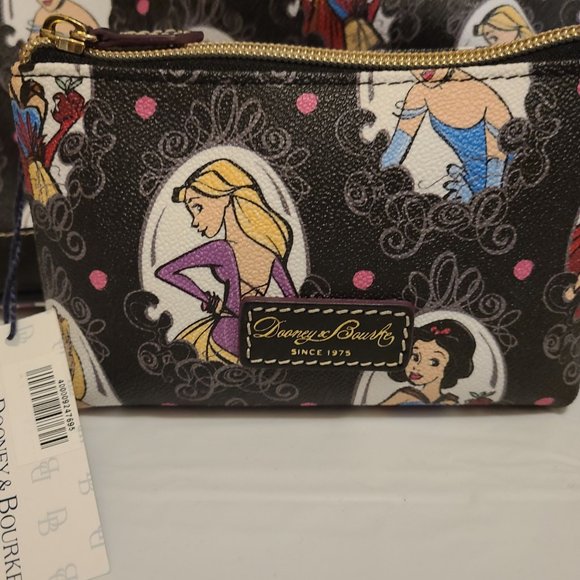 DOONEY & BOURKE  DOSNEY PRINCESS PURSE WITH MATCHING MINI WALLET - Picture 2 of 12